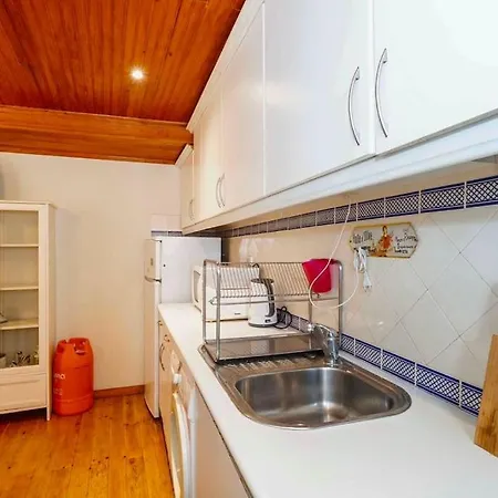 Alfama Cozy & Quiet Apartment, Monthly * Lisboa